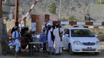 আফগানিস্তানের পারওয়ান প্রদেশে গাড়ি উল্টে নিহত ৫ তালেবান