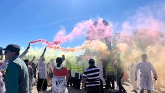 টরন্টো দুর্গাবাড়ি : প্রবাসভূমিতে বিসর্জনের ইতিহাস গড়ল বাঙালি সমাজ