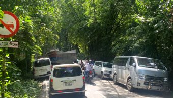 পূর্ব ঘোষণা ছাড়াই লাউয়াছড়া জাতীয় উদ্যানে পার্কিং নিষেধাজ্ঞা, ভোগান্তি