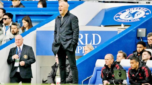 ফলের অপেক্ষা