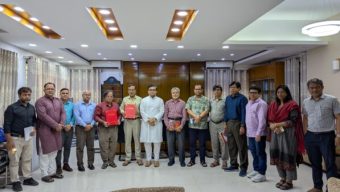 মানবতার দার্শনিক অভিযাত্রী প্রফেসর ড. জাহিদ সিরাজ চৌধুরী  আত্মজাগরণ, জ্ঞান ও সামাজিক বিজ্ঞানের সীমা পেরিয়ে এক মানবিক দৃষ্টিভঙ্গির সন্ধানে